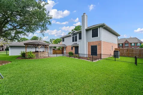 1514 Pine Ridge Lane Pearland TX 77581