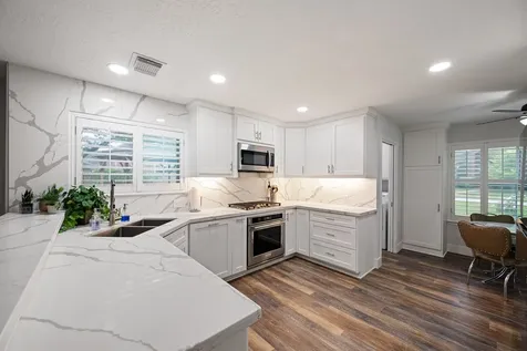 1514 Pine Ridge Lane Pearland TX 77581