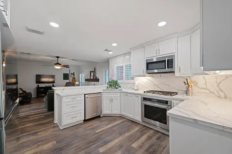 1514 Pine Ridge Lane Pearland TX 77581