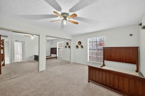 6201 Beverlyhill Street 35 Houston TX 77057