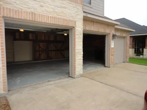 6533 Gray Birch Lane Dickinson TX 77539