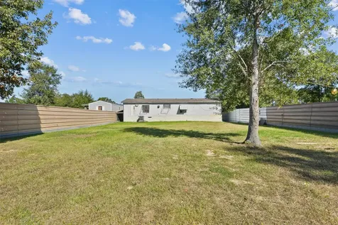 924 County Road 5021 Cleveland TX 77327
