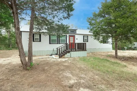 341 Little Berry Road Somerville TX 77879