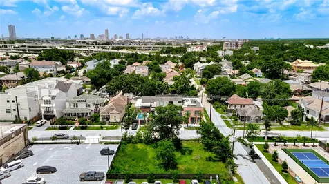 2324 Keene Street Houston TX 77009