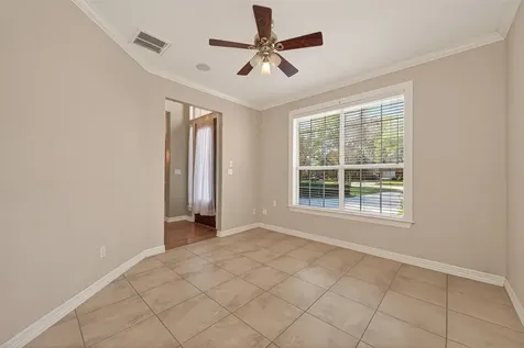 13 Wedgewood Boulevard Conroe TX 77304