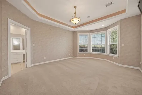 13 Wedgewood Boulevard Conroe TX 77304