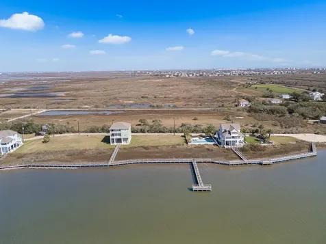 3302 Road Less Traveled Galveston TX 77554