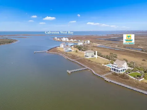 3302 Road Less Traveled Galveston TX 77554