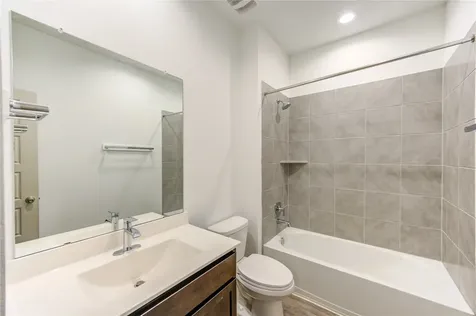 12525 Abbey House Court Houston TX 77047