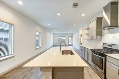 12525 Abbey House Court Houston TX 77047
