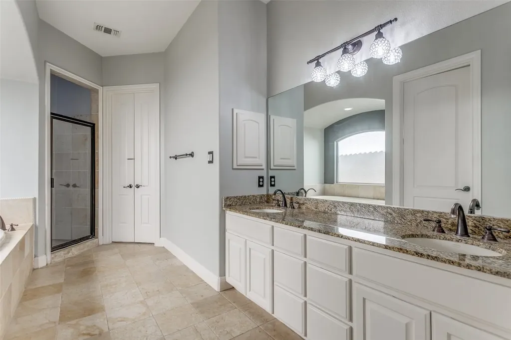 18911 Las Vistas San Antonio TX 78258