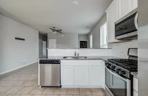 7427 French Quarter Court Fulshear TX 77441