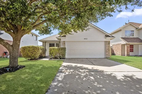 8922 Aspen Trace Lane Humble TX 77338