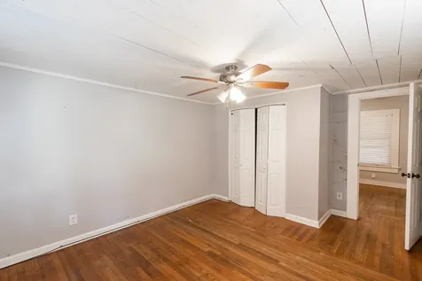 104 S Beauregard Street Alvin TX 77511