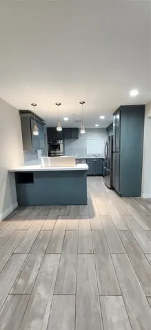 5655 Meadow Creek Lane Houston TX 77017