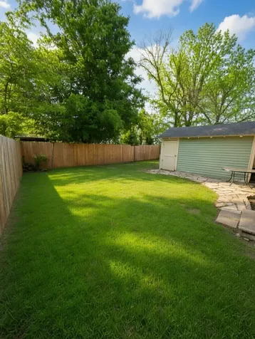 911 Kemp Street Boling TX 77420