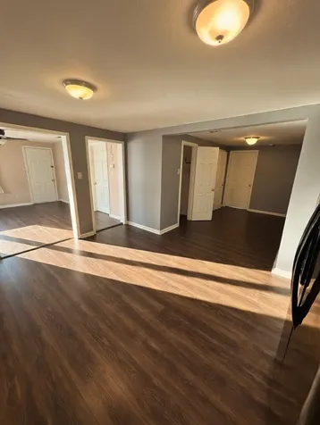 911 Kemp Street Boling TX 77420