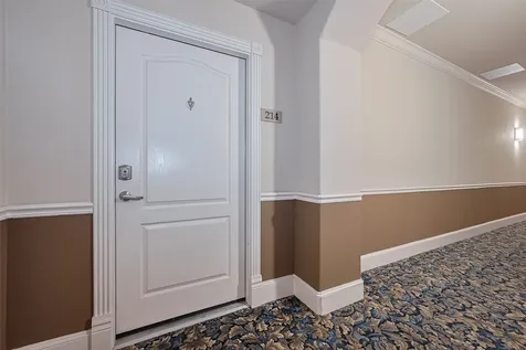 1711 Old Spanish Trail 214 Houston TX 77054