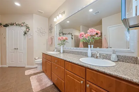 1711 Old Spanish Trail 214 Houston TX 77054
