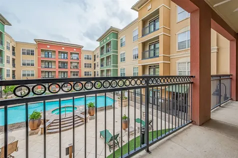 1711 Old Spanish Trail 214 Houston TX 77054