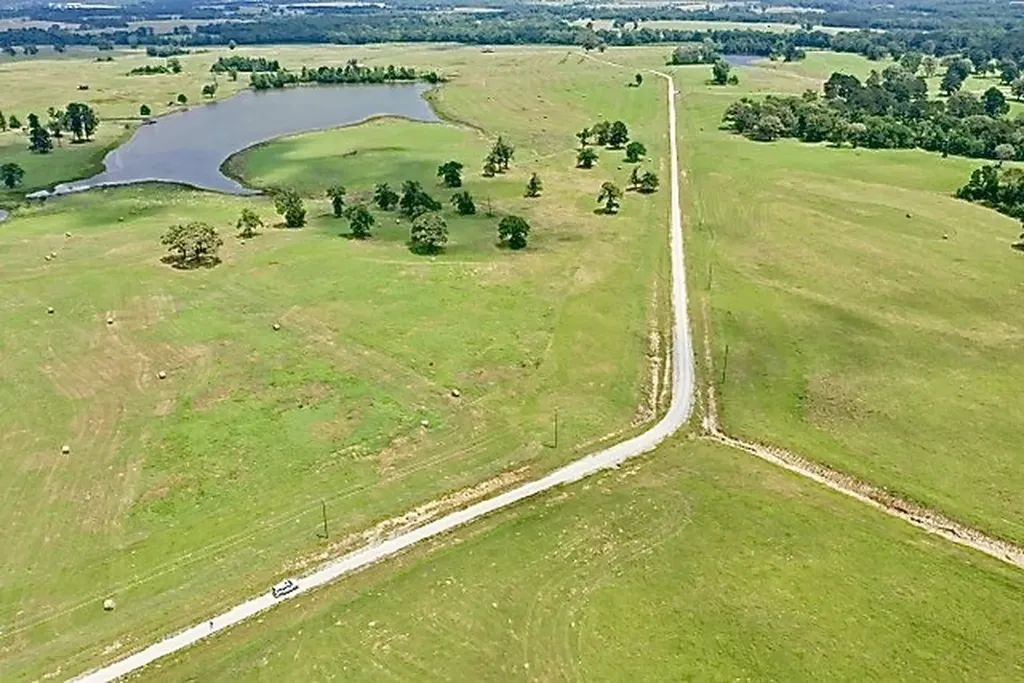 315 Clearlake Lane Crockett TX 75835