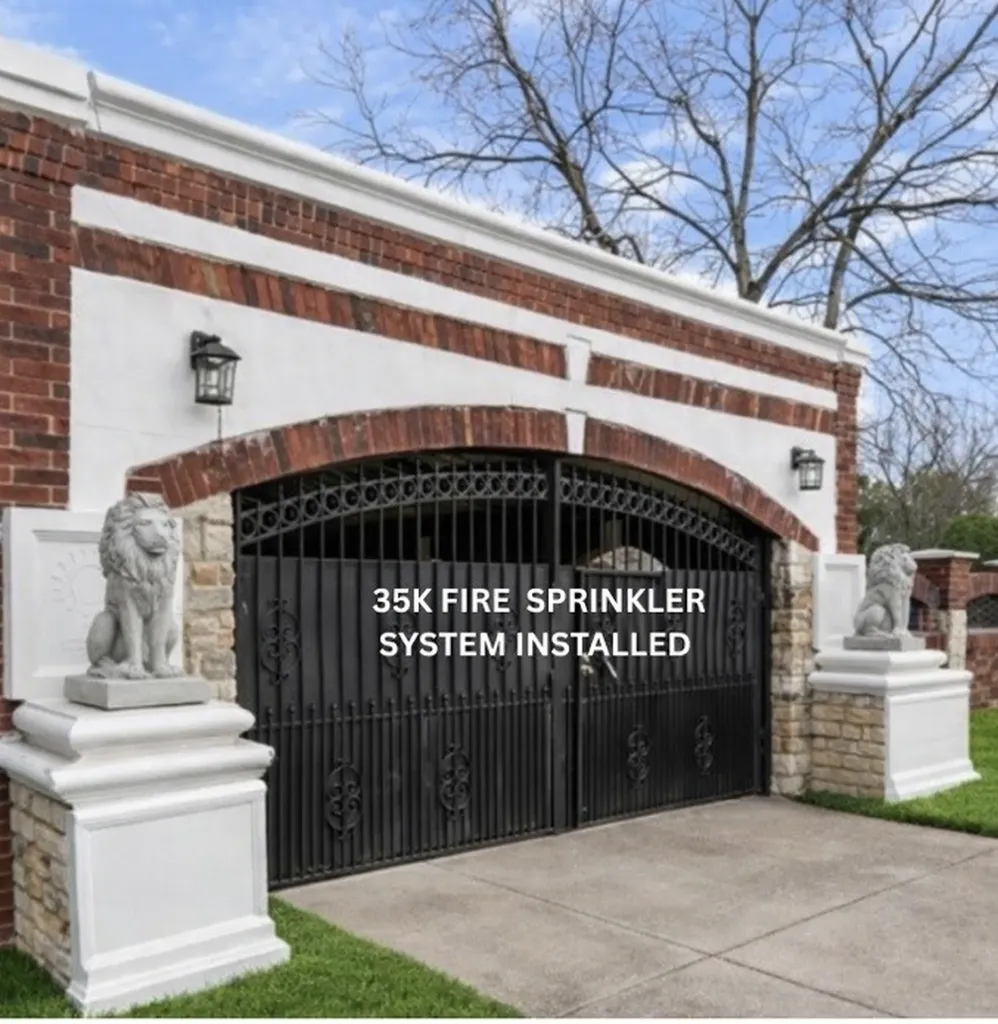1207 Firnat Street Houston TX 77022