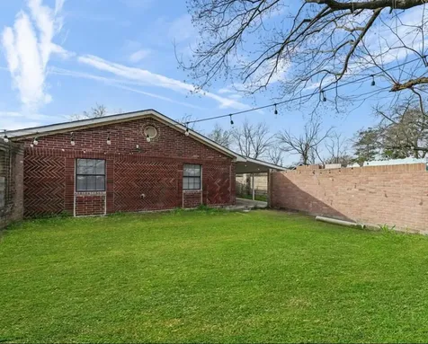 1207 Firnat Street Houston TX 77022