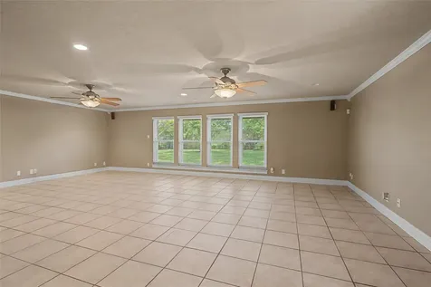 7213 Youpon Drive Galveston TX 77551