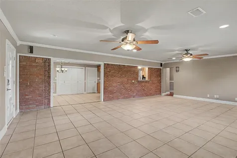 7213 Youpon Drive Galveston TX 77551