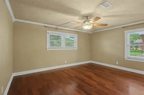 7213 Youpon Drive Galveston TX 77551