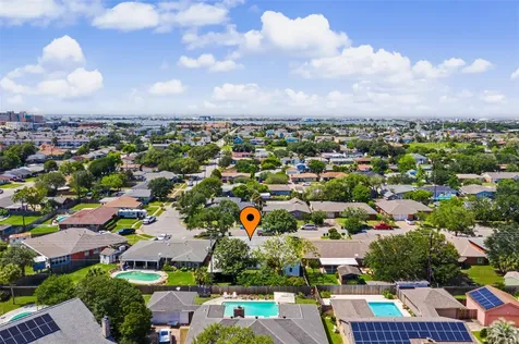 7213 Youpon Drive Galveston TX 77551