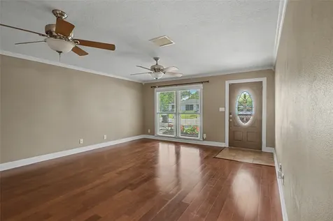 7213 Youpon Drive Galveston TX 77551