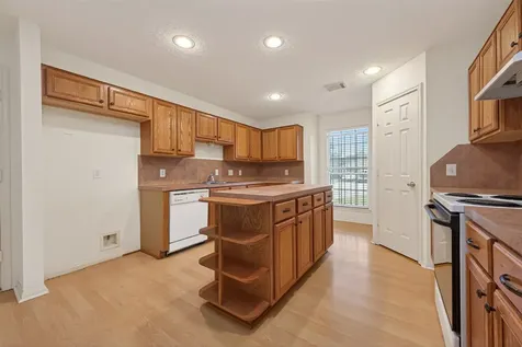 16827 Vandergrift Drive Houston TX 77396