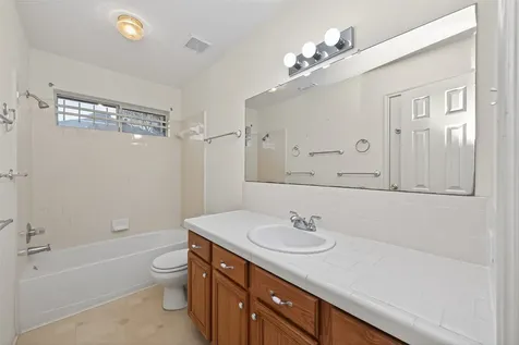 16827 Vandergrift Drive Houston TX 77396