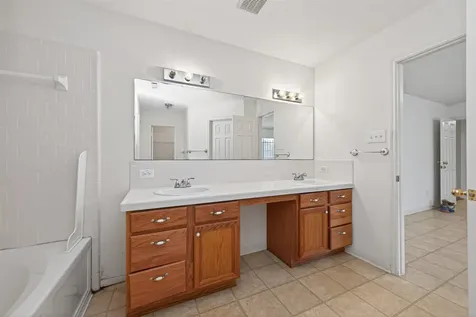 16827 Vandergrift Drive Houston TX 77396