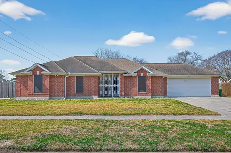 16827 Vandergrift Drive Houston TX 77396