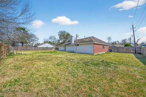 16827 Vandergrift Drive Houston TX 77396