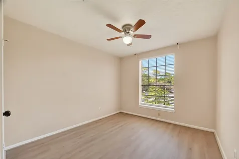 814 Heathgate Drive Houston TX 77062
