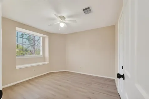 814 Heathgate Drive Houston TX 77062