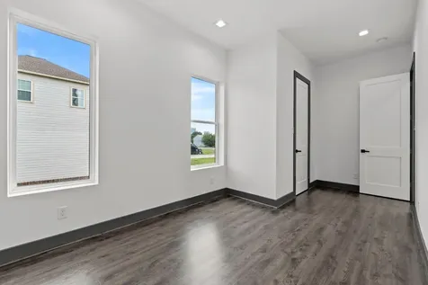 3118 Clay Street Houston TX 77003