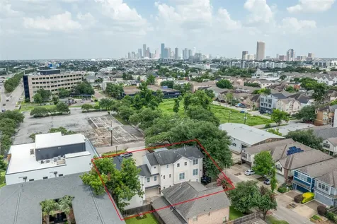 5306 Nolda Street A Houston TX 77007