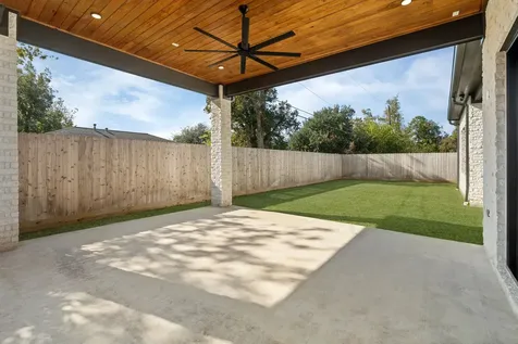 8021 Turquoise Lane Houston TX 77055