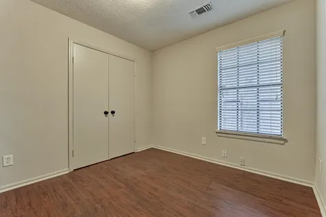 2 Village Knoll Place The Woodlands TX 77381
