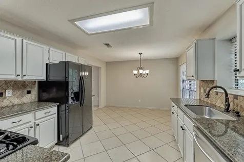 2 Village Knoll Place The Woodlands TX 77381