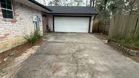 676 Ravensworth Drive Conroe TX 77302