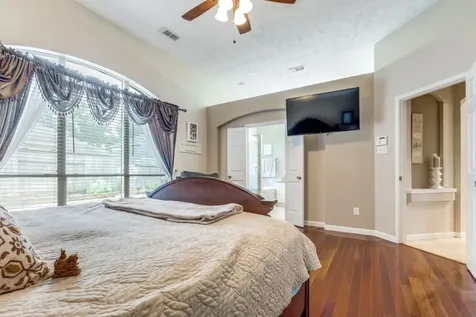15915 Broad Oak Court Tomball TX 77377