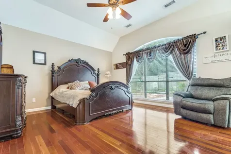 15915 Broad Oak Court Tomball TX 77377