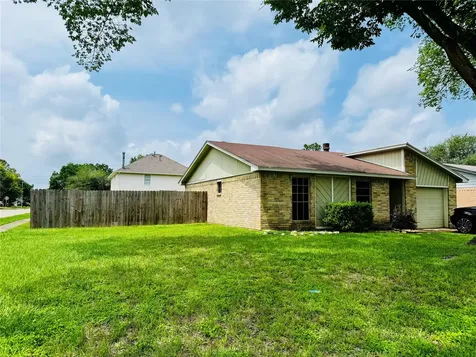 17118 Amber Ridge Drive Sugar Land TX 77498