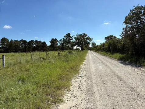 14393 County Road 228 Bedias TX 77831