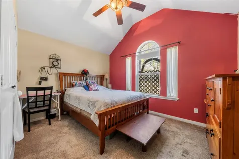 411 Shawnee Conroe TX 77316